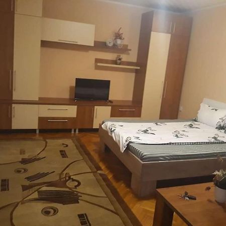 Casa H#Unikum Apartment ทูร์ดา ภายนอก รูปภาพ